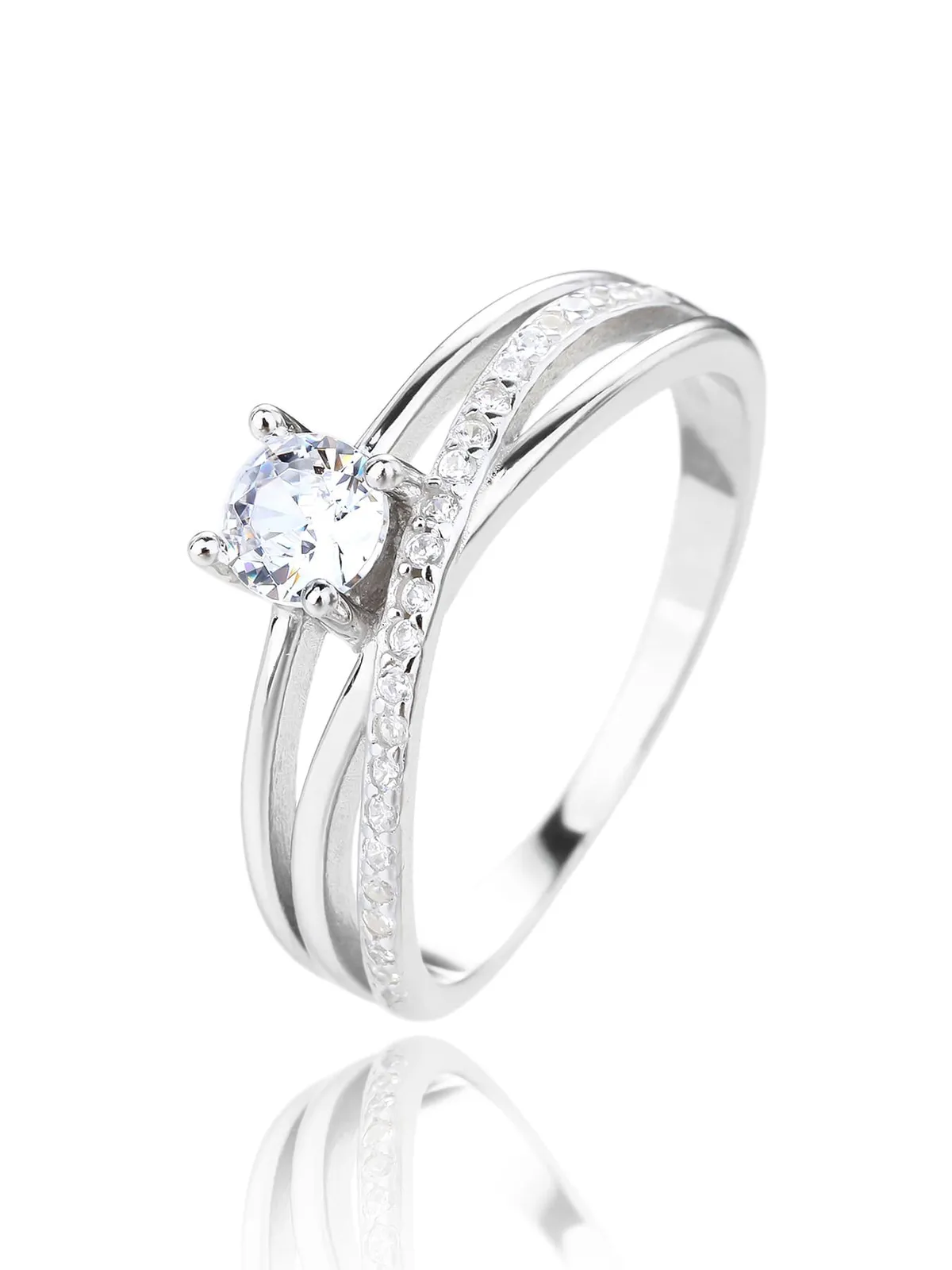 Anillo de compromiso de plata con circonitas blancas 1