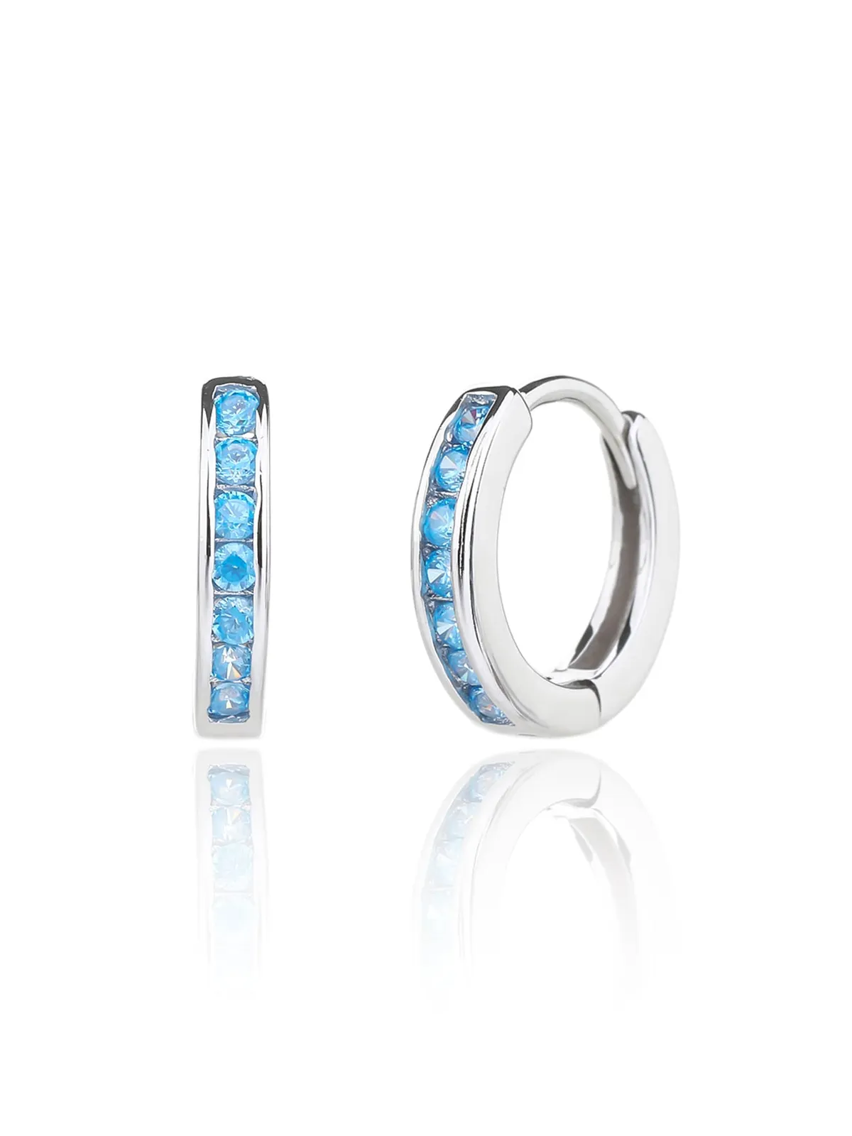 Aros de plata con piedras azul claro 1